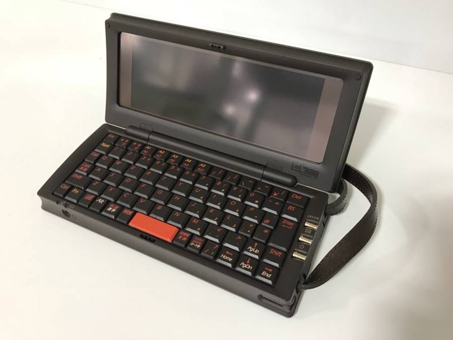 LOUIS VUITTON 限定品 ミニノートパソコン入荷しました LOUIS VUITTON 限定品 ミニノートパソコン入荷しました