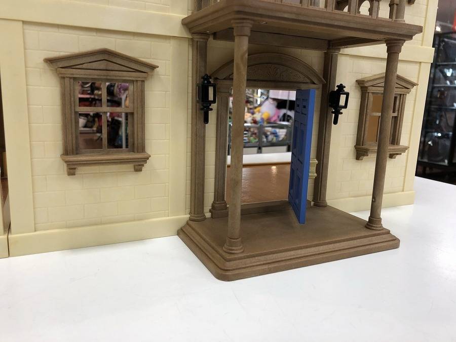 シルバニアファミリー グランドマンション入荷しました！【中央