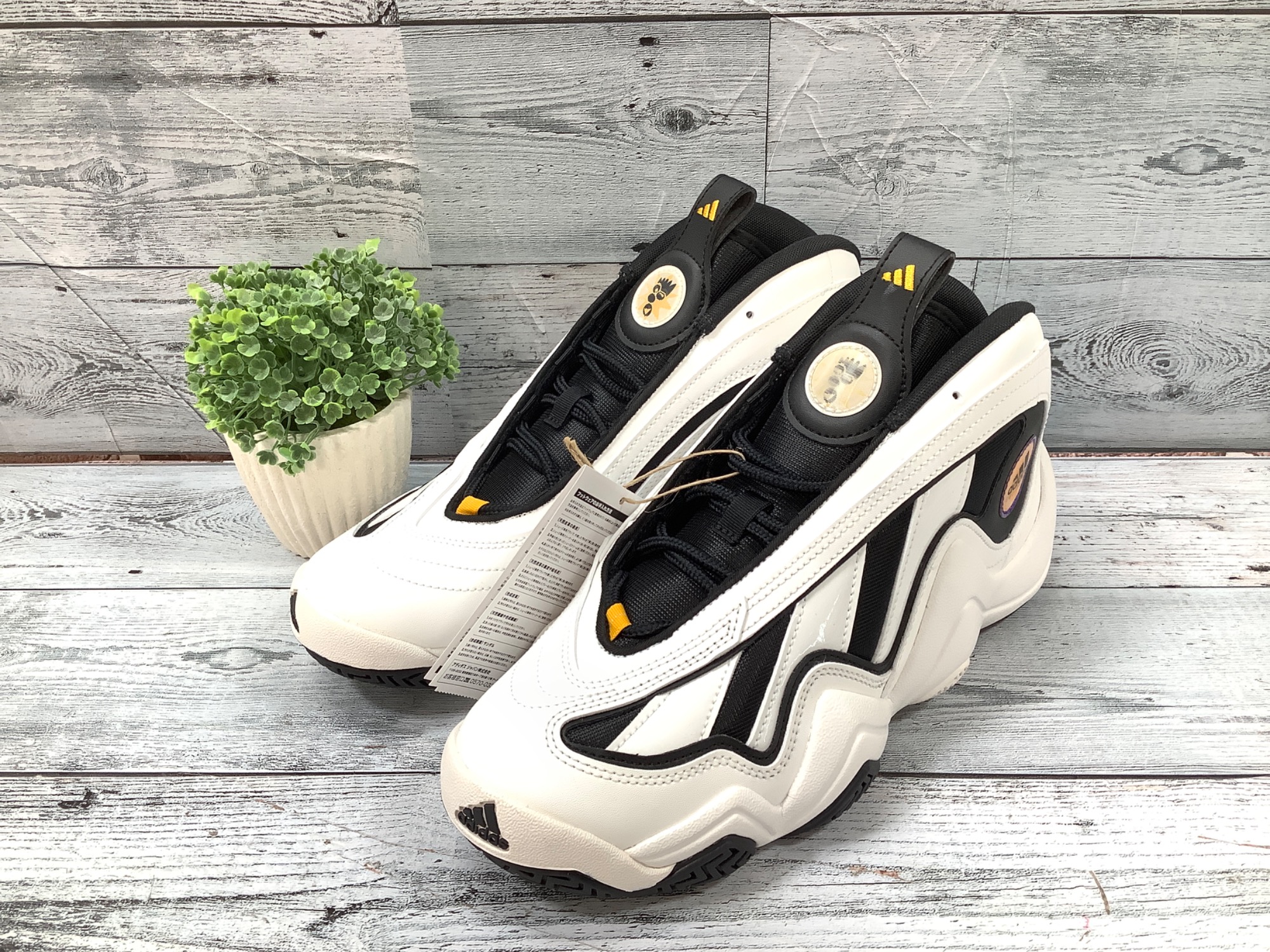 adidasクレイジー 97 KOBE BRYANT コービー ブライアント が入荷
