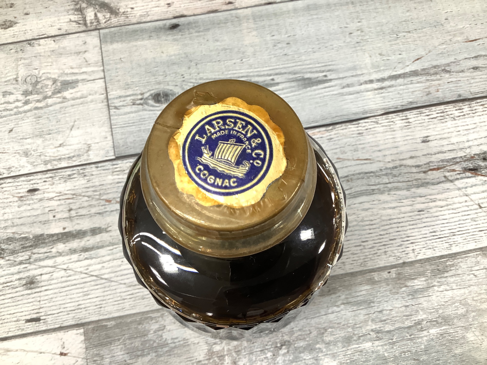 古酒 コニャック ブランデー ラーセン トレ ヴィエイユ レゼルブ