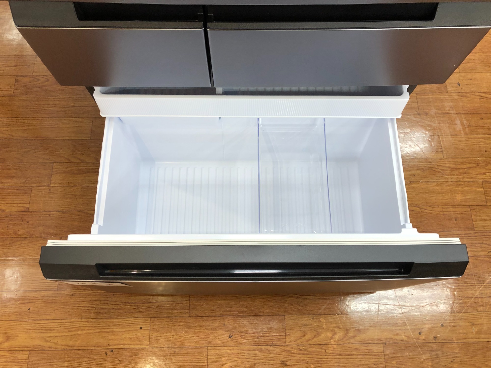 SHARPの6ドア冷蔵庫 SJ-MF55M-H が入荷いたしました!|2024年07 SHARPの6ドア冷蔵庫 SJ-MF55M-H が入荷いたしました!|2024年07