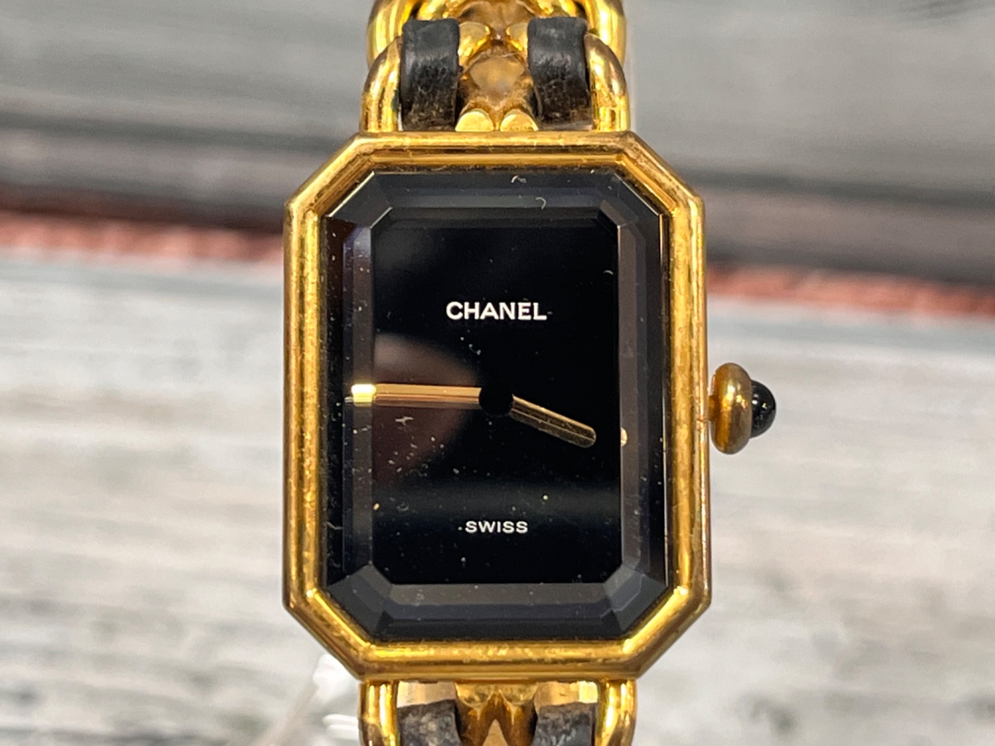 CHANEL (シャネル) の 腕時計 プルミエール が入荷いたしました