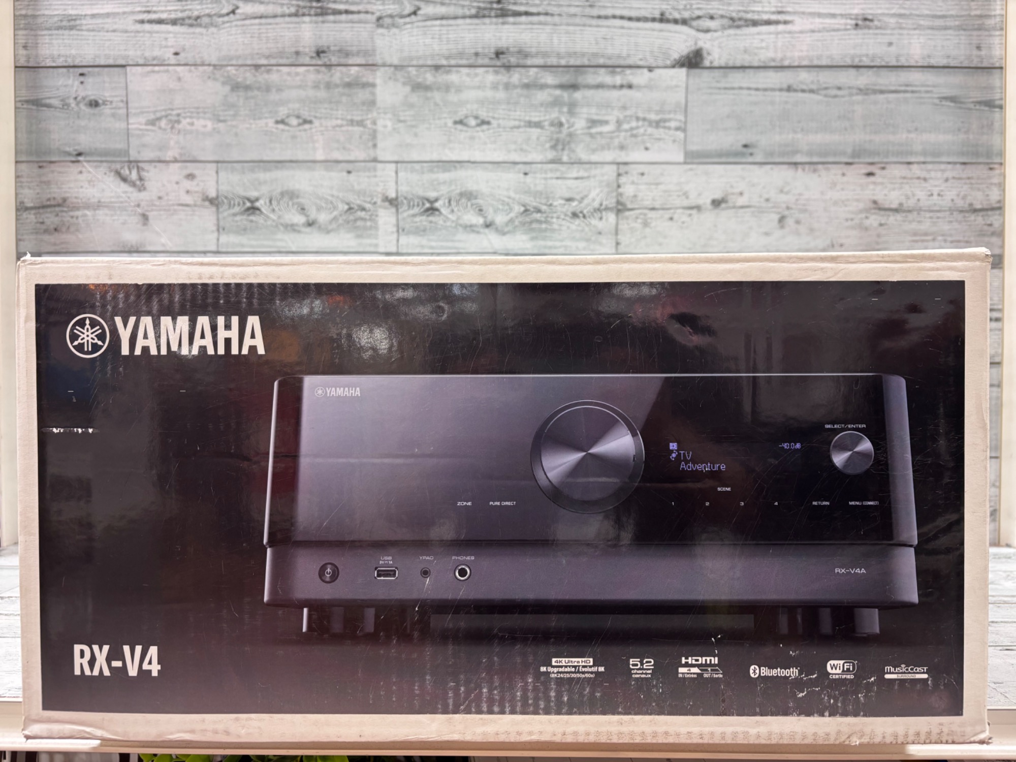 YAMAHA の 5.1chネットワークAVレシーバー の RX-V4A が入荷