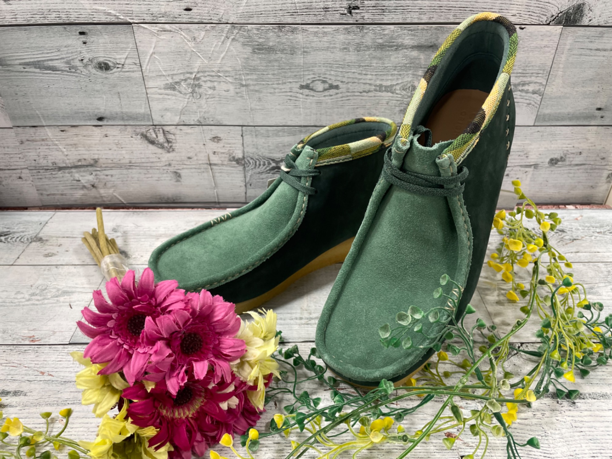 スマホで購入】CLARKS ワラビーブーツ 入荷いたしました