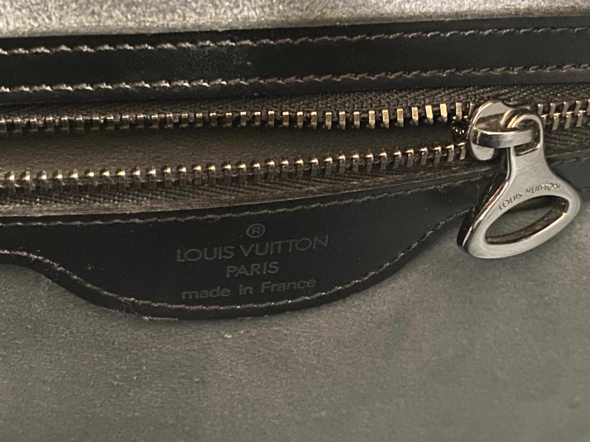 LOUIS VUITTON ヴェルソ― エピ ノワール M52812 LOUIS VUITTON】ルイヴィトン『エピ ヴェルソー』M52812 レディース