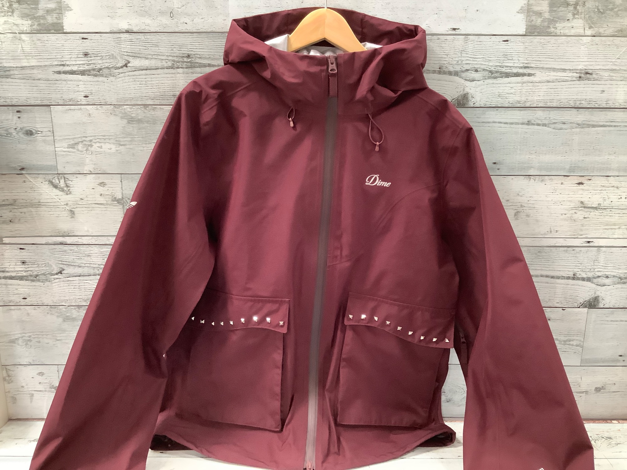 スマホで購入】adidas(アディダス)×Dime(ダイム)のスタッズ GORE-TEX
