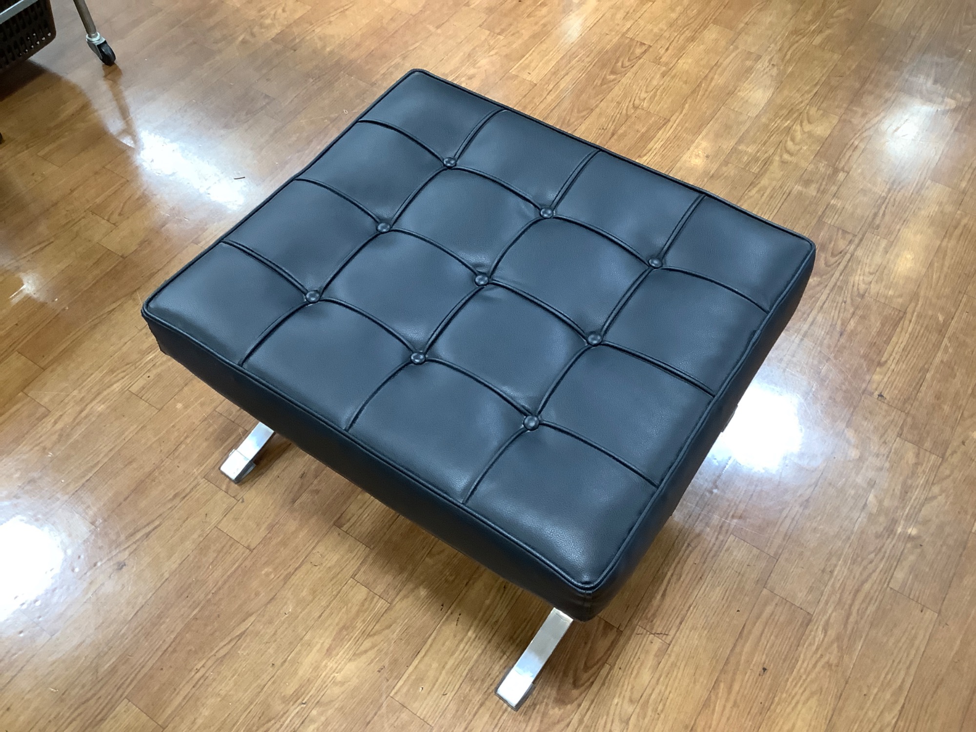 バルセロナチェアのオットマンが入荷いたしました！！｜2025年09