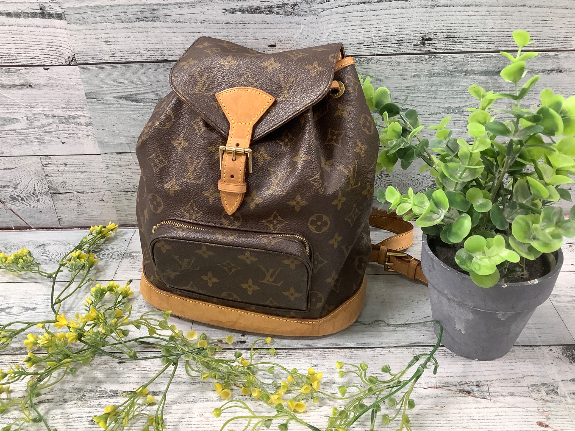 Louis Vuitton ルイヴィトン　モンスリMMリュック✨ LOUIS VUITTON(ルイ・ヴィトン) モノグラムモンスリMMリュックが