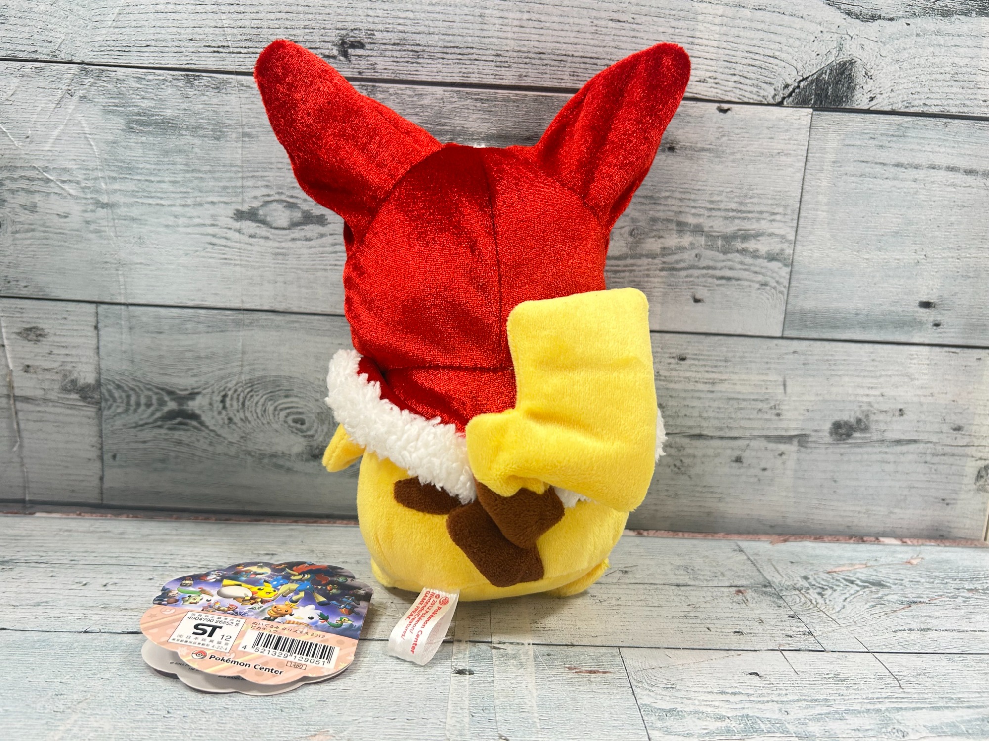 ポケモンセンター 2012年 クリスマス ケルディオ ピカチュウ 限定 ピンズ ポケモンセンター 2012年 クリスマス ケルディオ ピカチュウ 限定