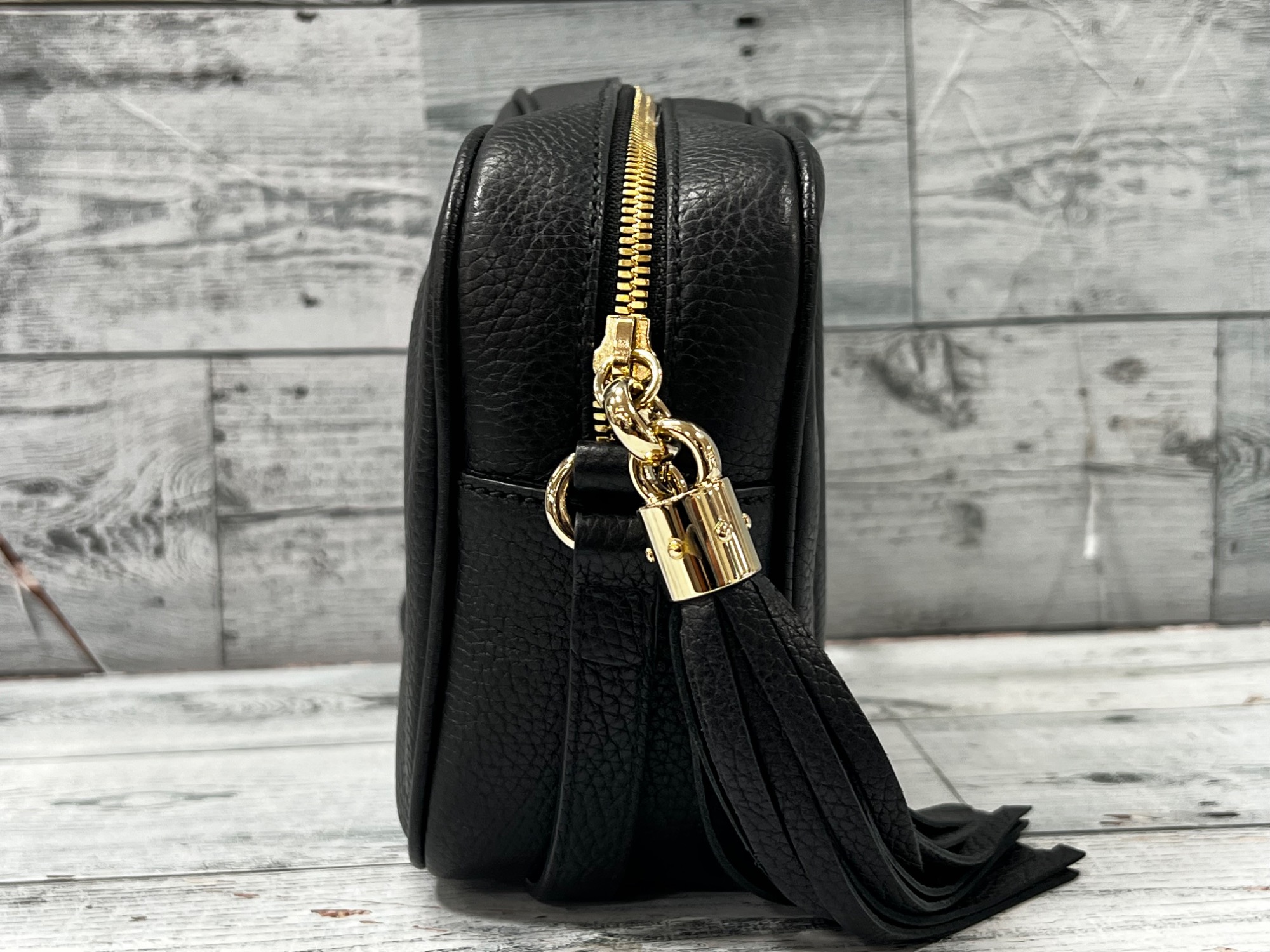 スマホで購入】GUCCI (グッチ) ソーホー インターロッキングショルダー