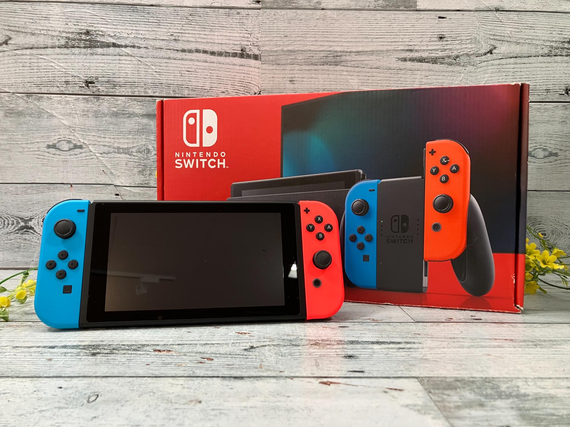 任天堂(ニンテンドウ)のNintendo Switch HAC-001が入荷しました