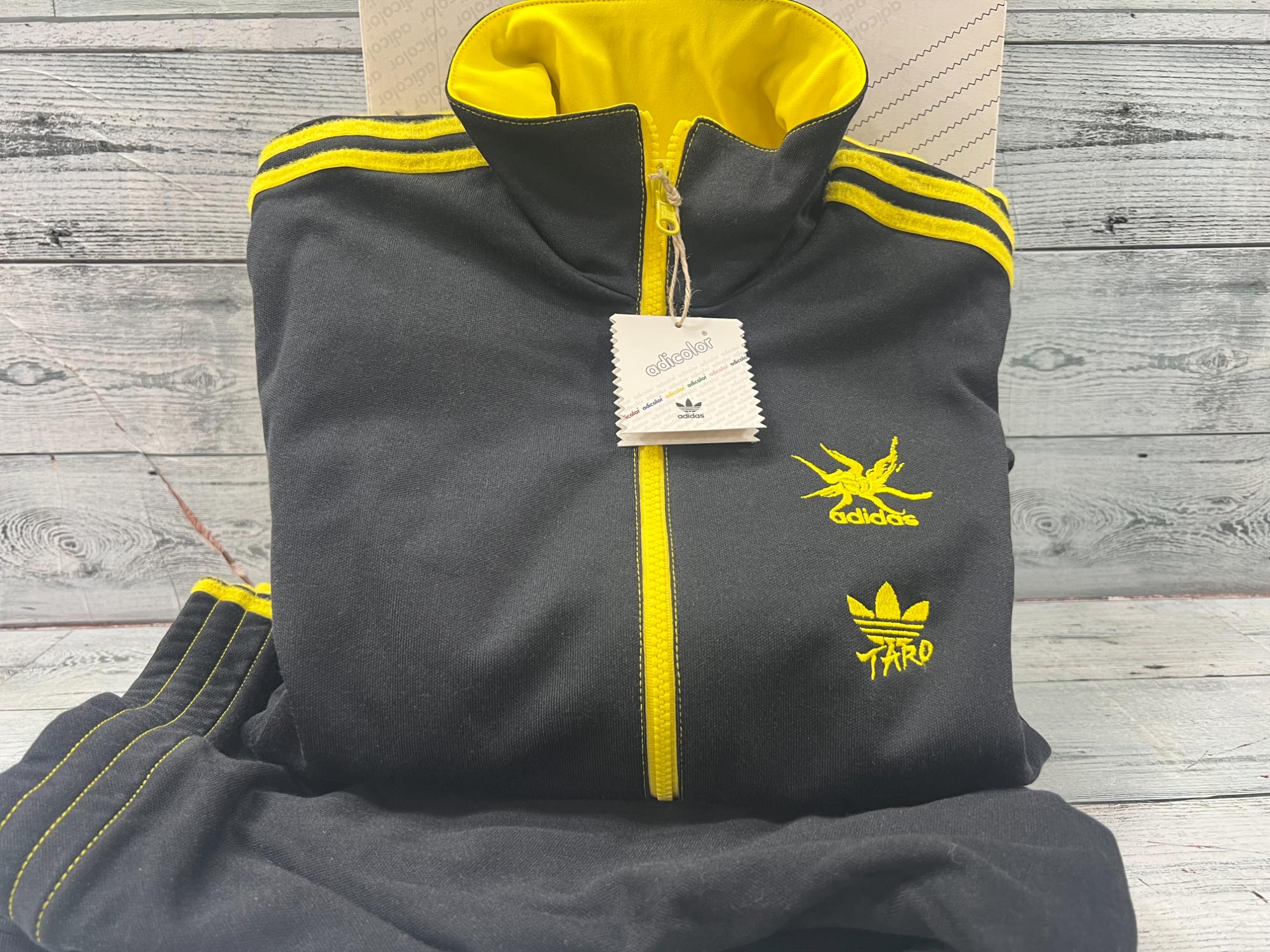 adidas(アディダス) 岡本太郎コラボ トラックジャケット&パンツ入荷