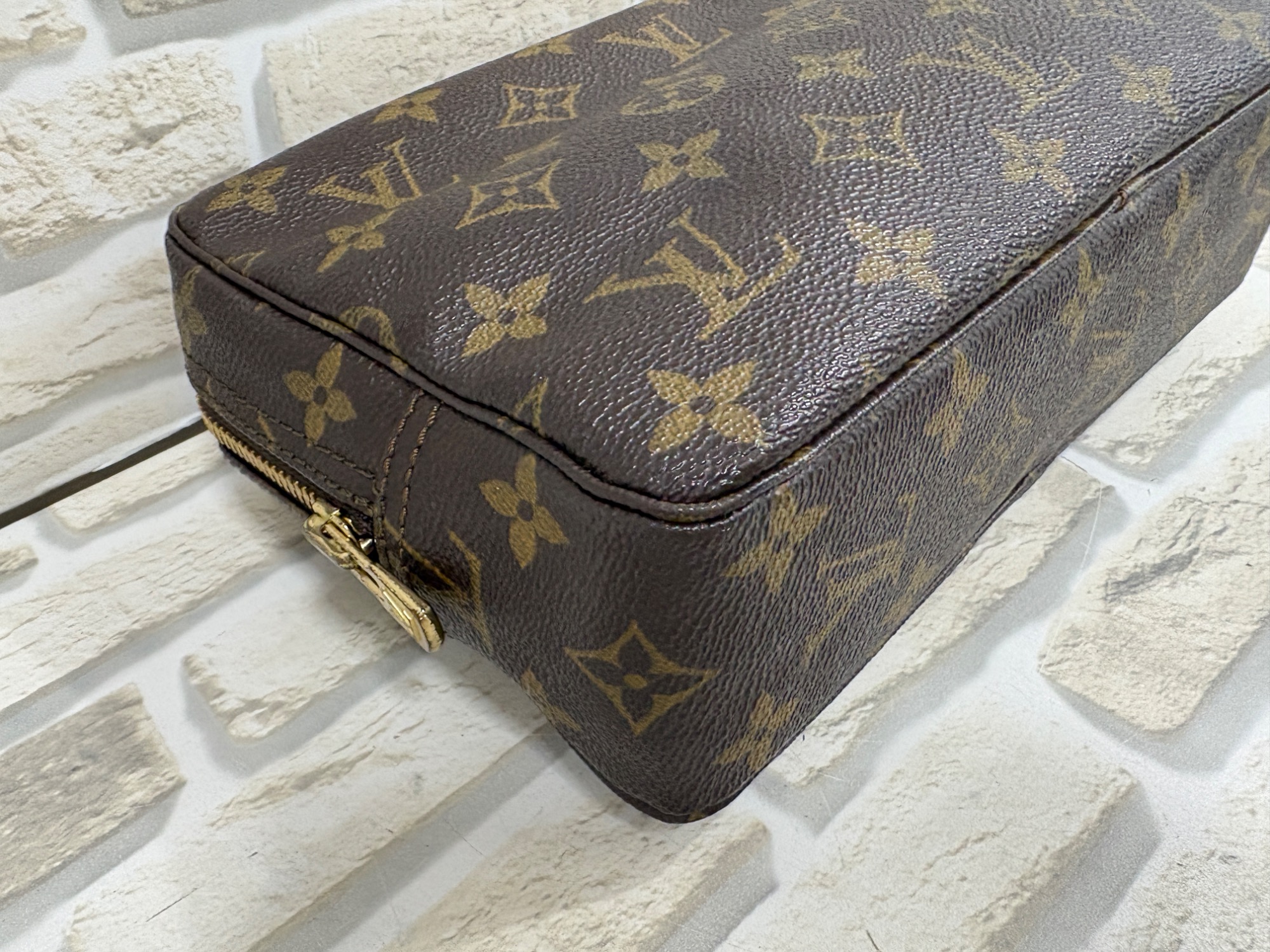 スマホで購入！】LOUIS VUITTON（ルイヴィトン）モノグラム コスメ