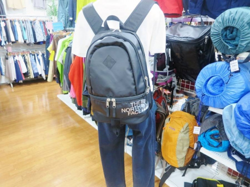 バックのブラック