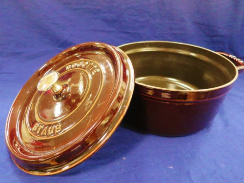STAUBのピコ・ココット