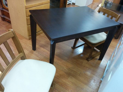 ダイニングセットのコタツダイニング