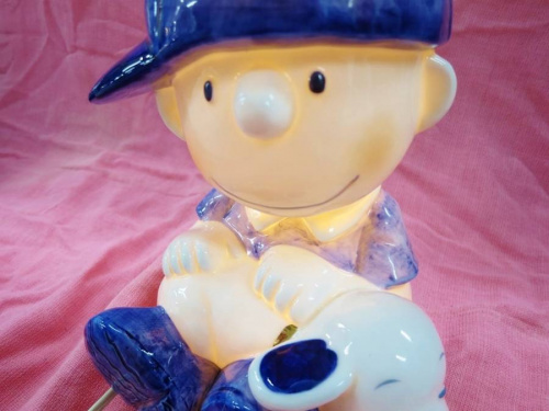 スヌーピーの置物