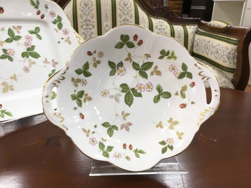 洋食器のWEDGWOOD