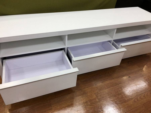 家具・インテリアのAVボード