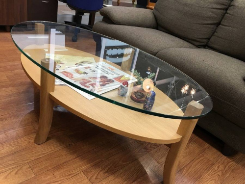 家具・インテリアのテーブル