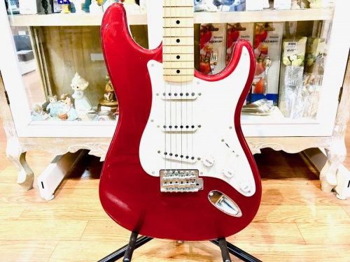 SquierのFENDER
