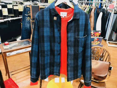 BEAMSのウールジャケット