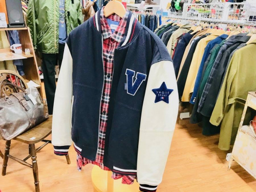 メンズファッションのスタジャン