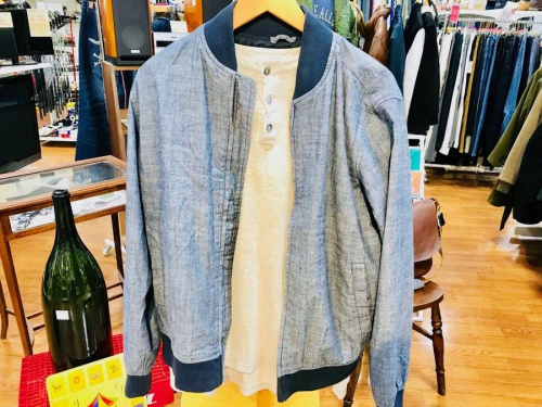 OLD NAVYのブルゾン