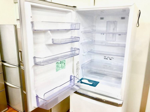 MITSUBISHIの3ドア