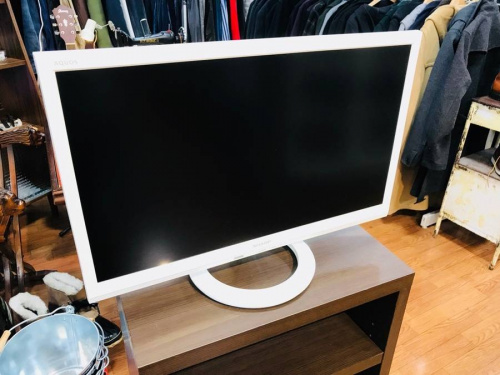 デジタル家電の液晶テレビ