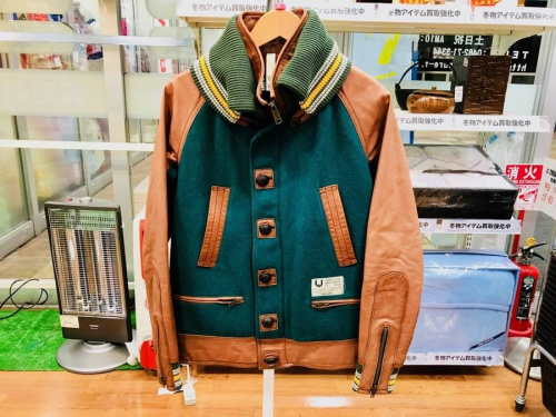 WILLIAM WALLのドンキージャケット