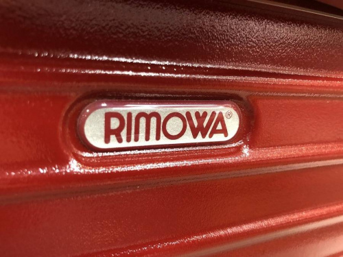 ブランド・ラグジュアリーのキャリーバッグ