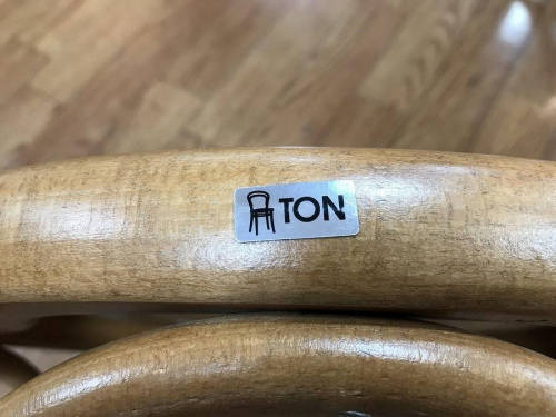 ダイニングセットのTON