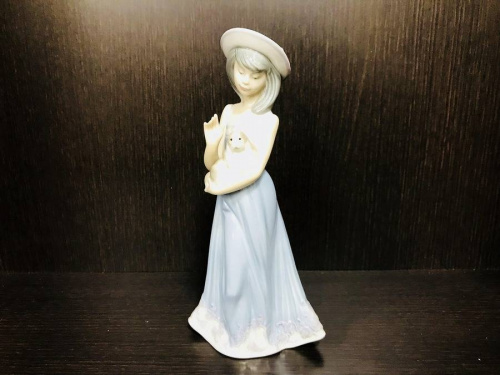 雑貨のフィギュリン