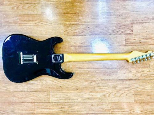 Gibsonの中央林間