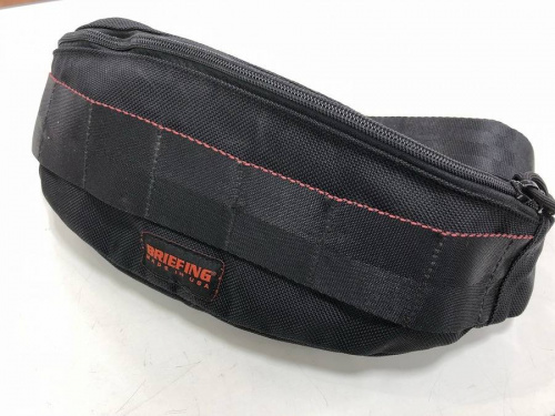 バッグのブリーフィング（BRIEFING）