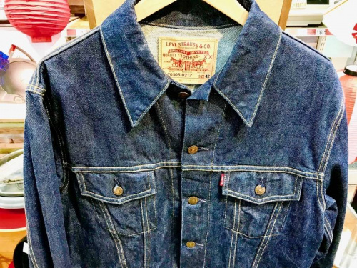 リーバイス（LEVI'S）の中央林間衣類