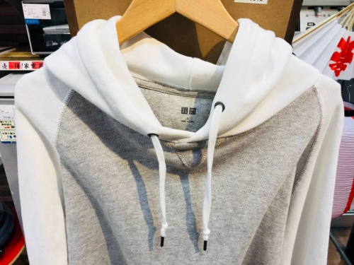 ユニクロ（UNIQLO）の中央林間衣類