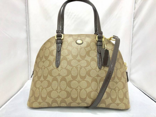 バッグのコーチ（COACH）