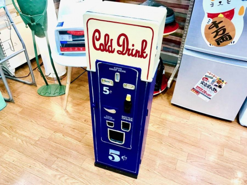 家具のチェスト