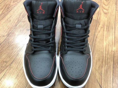 ナイキ(NIKE)のAIR JORDAN