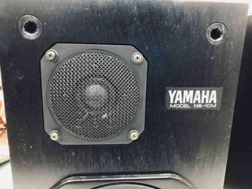 スピーカーの中央林間