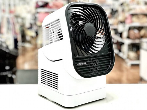 季節家電の除湿器