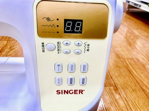 電動ミシンのSINGER