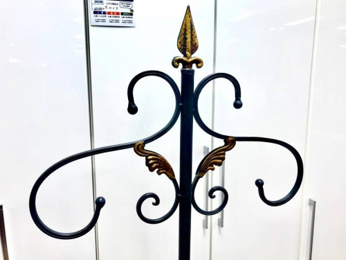 ハンガーラックのポールハンガー