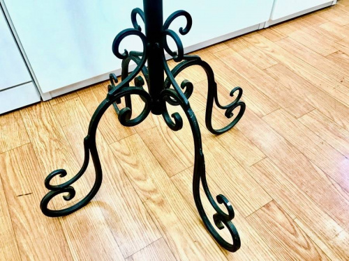 ポールハンガーの中央林間家具家電