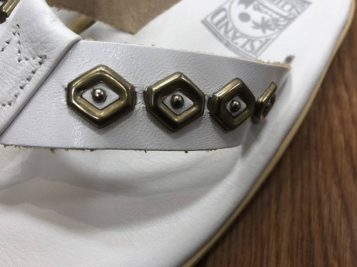 ISLAND SLIPPERの夏物