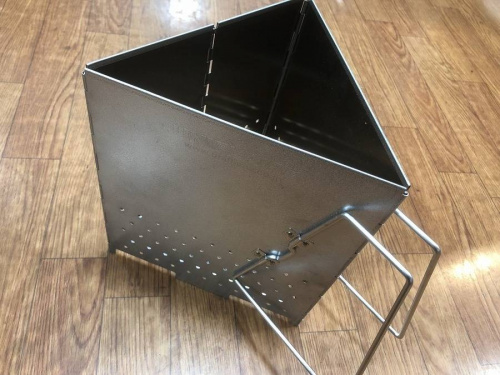 バーベキュー用品の炭熾し