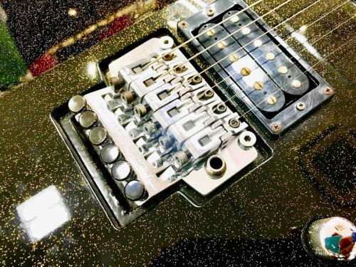 KILLERのFENDER