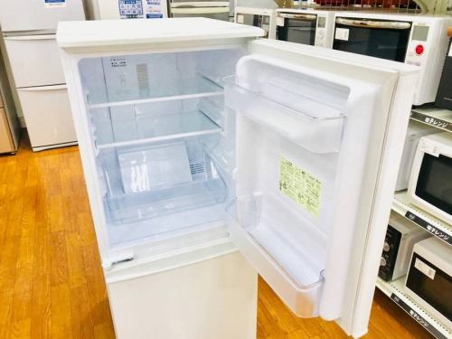 中古冷蔵庫のSHARP